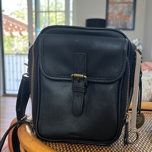 Chic Black Leather Crossbody Bag